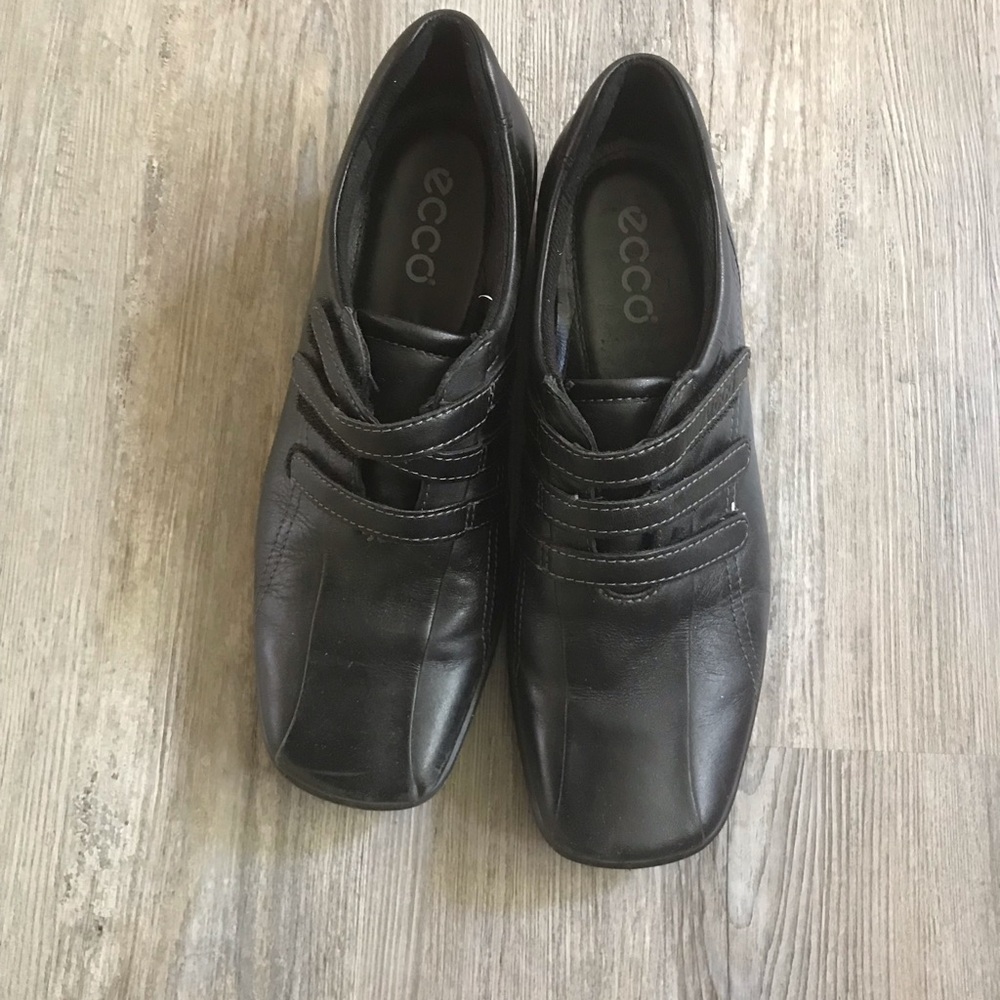 Ecco Leather Shoes